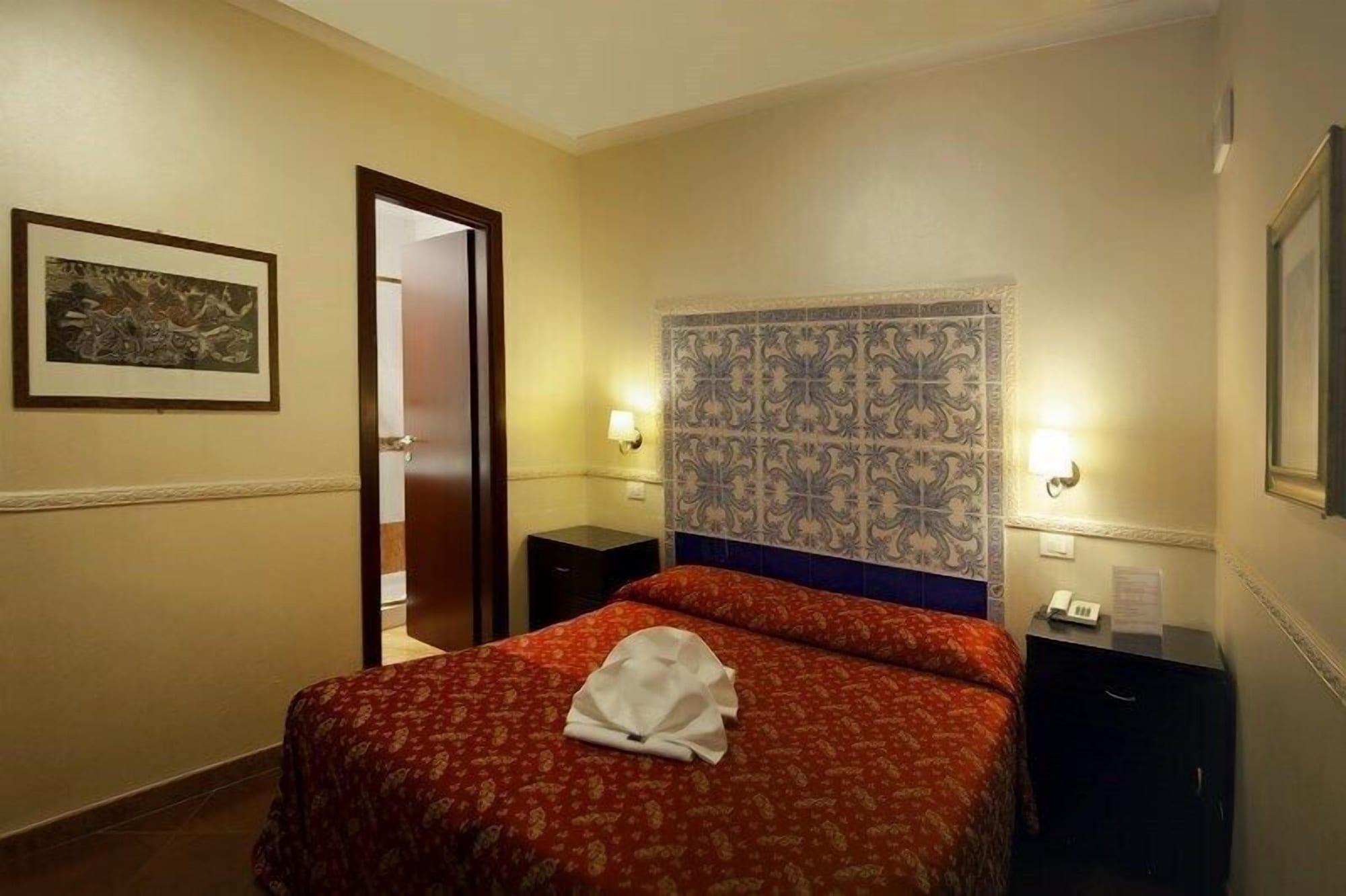 Hotel Picasso Рим Екстер'єр фото