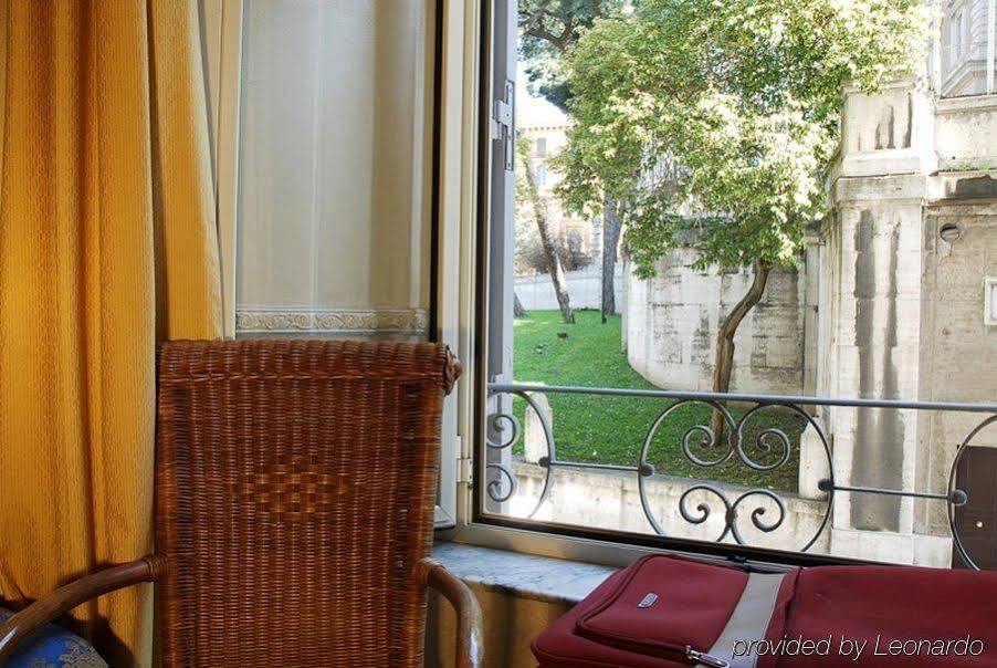Hotel Picasso Рим Номер фото